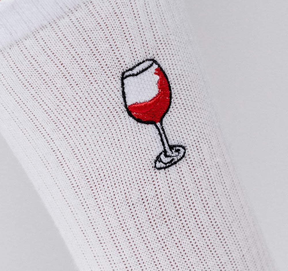 Copa de vino tinto | Calcetines de algodón orgánico bordados