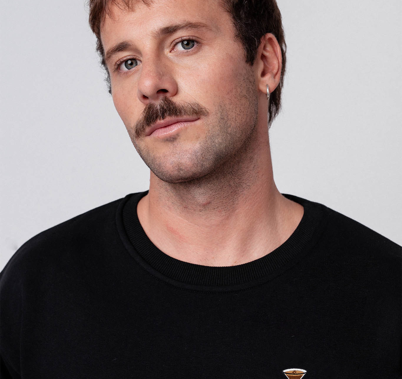 Espresso Martini | Bestickter Bio-Baumwoll Unisex Pullover