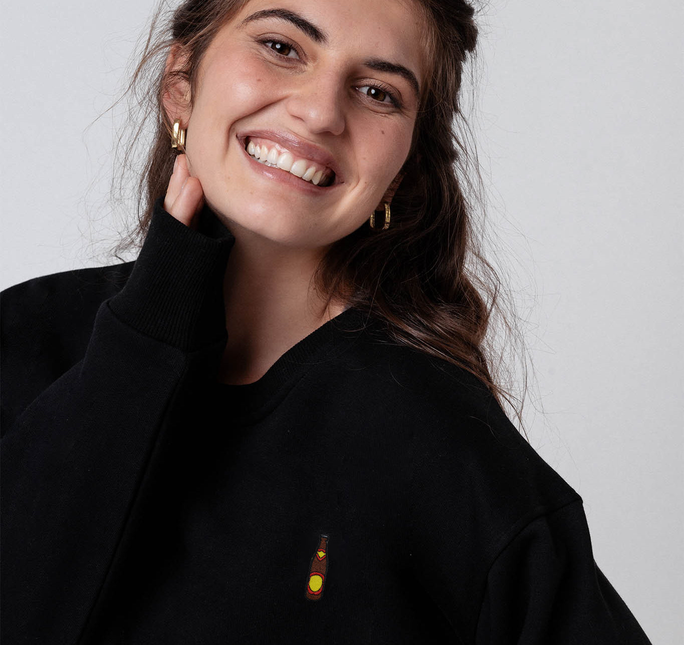 Hofei | Bestickter Bio-Baumwoll Unisex Pullover