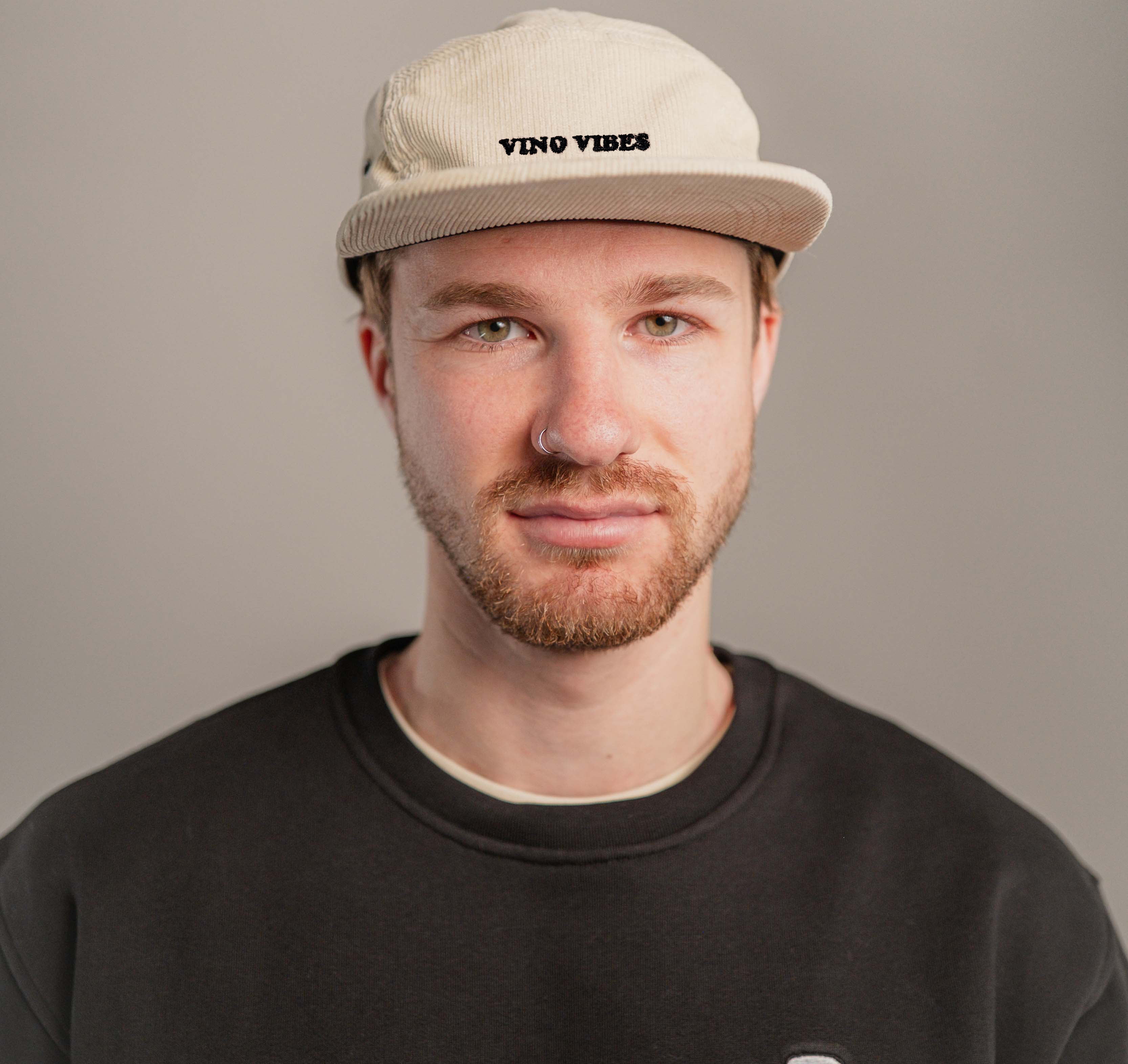 Very Disco  | Bestickte Bio Baumwoll Cord Cap