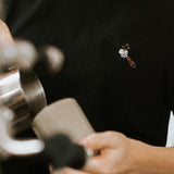 Siebträger Beans | Besticktes Bio Baumwoll Frauen T-Shirt