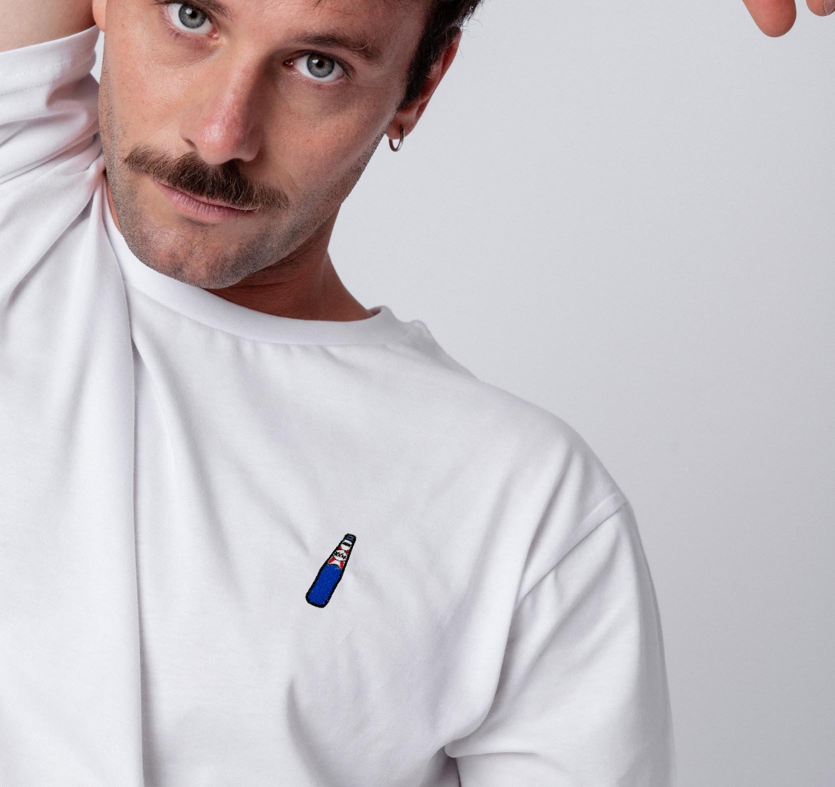 blanc 1664 | Besticktes Bio Baumwoll Unisex T-Shirt