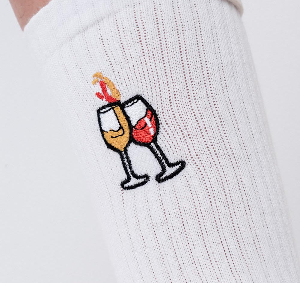 Dúo Vino | Calcetines de algodón orgánico bordados