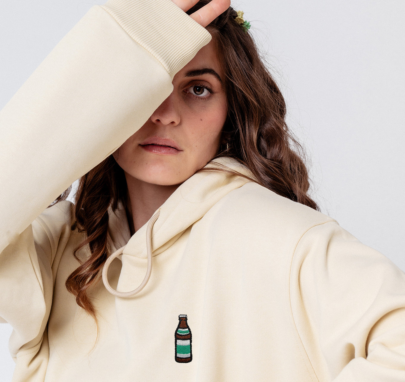Bright | Sudadera con capucha bordada de algodón orgánico para mujer
