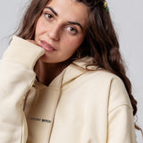 Skinny Bitch | Sudadera con capucha bordada de algodón orgánico para mujer