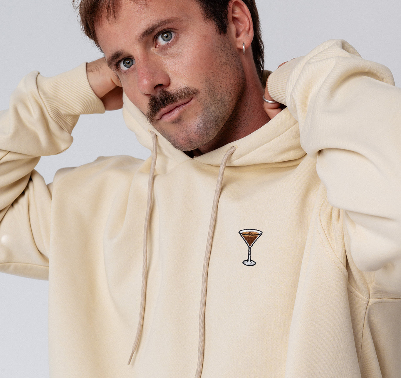 Espresso Martini | Bestickter Bio-Baumwoll Unisex Hoodie
