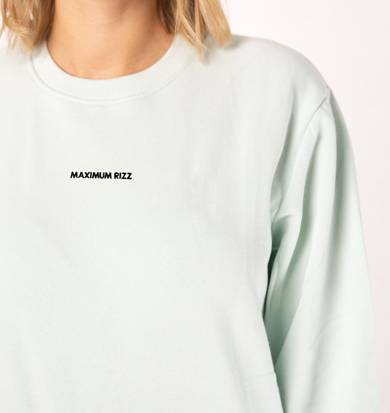 Maximum Rizz | Jersey de mujer de algodón orgánico bordado