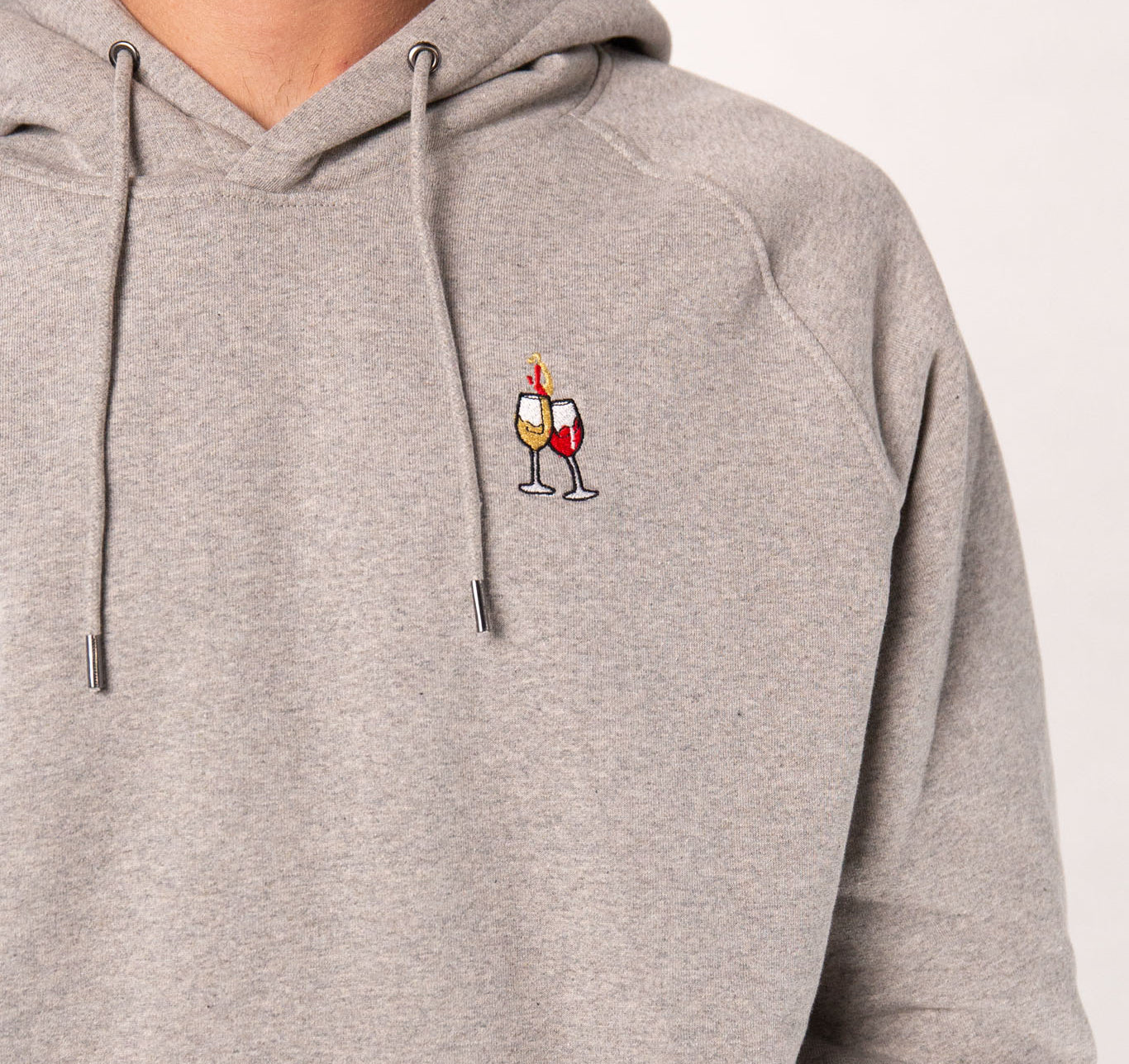 Wein Duett | Sudadera bordada con capucha de algodón orgánico para hombre